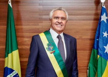 Ronaldo Caiado é empossado governador de Goiás pelo 2º mandato