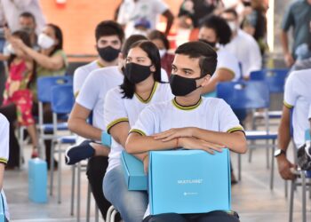 Investimento em tecnologia nas escolas estaduais somou R$ 602 milhões em 4 anos