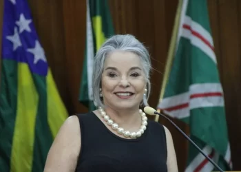 Governador Ronaldo Caiado decreta luto oficial de três dias por morte de Dona Iris