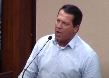 Vereador Sandro Fantinel faz discurso xenofóbico contra baianos