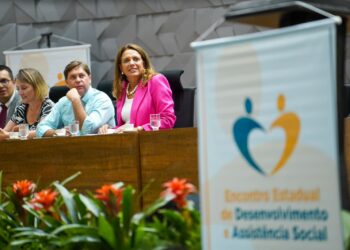 “Goiás hoje é exemplo para todo o Brasil”, diz Gracinha Caiado no Encontro de Desenvolvimento e Assistência Social