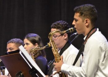Big Band e Sinfônica Jovem de Goiás fazem concerto neste domingo