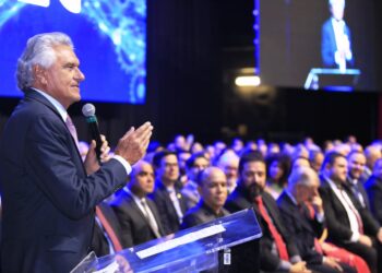 “Responsabilidade com crescimento do Estado”, diz Caiado na posse da nova diretoria da Acieg
