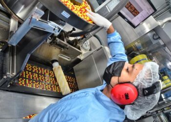 Goiás lidera geração de emprego no Centro-Oeste em fevereiro