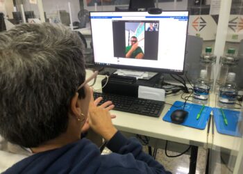 Detran-GO disponibiliza atendimento virtual em libras para surdos