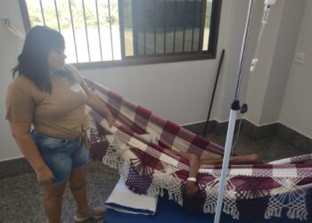 HCN faz adaptações para tratamento de paciente indígena Avá-Canoeiro