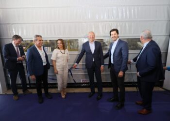 Atração de empresas: Daniel Vilela participa de inauguração de multinacional holandesa do ramo de nutrição animal