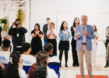 Governo de Goiás envia à Assembleia projeto do novo piso salarial dos professores da rede estadual