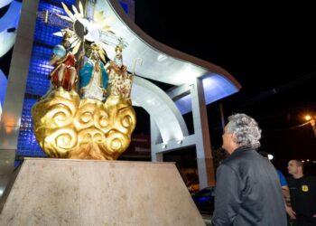 Caiado sanciona lei que confere a Trindade título de “Capital da Fé”