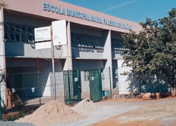 Escola em Senador Canedo é interditada após apresentar problemas estruturais