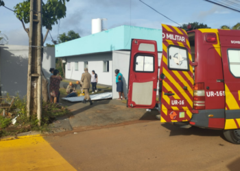 Portão cai em servidora de PSF em Senador Canedo