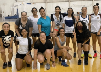 Projeto da UEG abre oportunidade para mulheres no futsal
