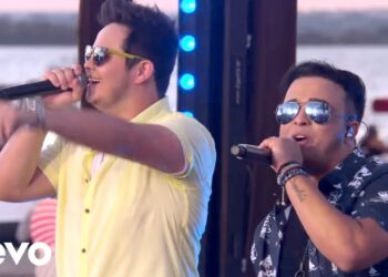 Matheus & Kauan – Decide Aí – Na Praia Ao Vivo