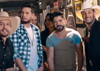 Antony e Gabriel ft. Bruno e Barretto – DESANDEIRO
