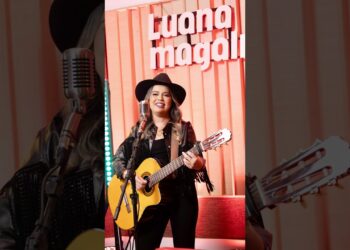 É nesse sonho !!!! Que música linda #luanamagalhaes