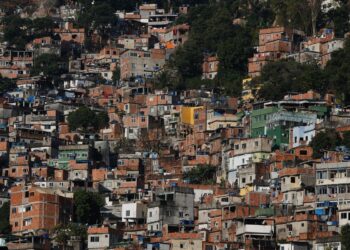 Quase 16,4 milhões de pessoas moram em favelas no Brasil, revela Recenseamento