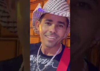 #shortvideo #matogrossoemathias #matogrosso #musica #modaoraiz #sertanejo #musicadabahia #brasil