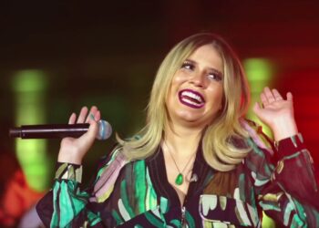 Marília Mendonça – BEM PIOR QUE EU – (Todos Os Cantos)
