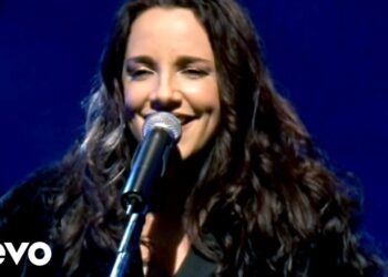 Ana Carolina – Quem De Nós Dois (La Mia Storia Tra Le Dita)