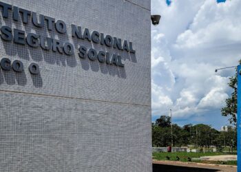 Bancos devolveram ao INSS quase R$ 8 bi em benefícios não sacados