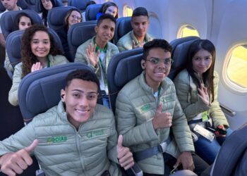 Gracinha Caiado lidera comitiva que leva jovens do Noviço do Horizonte à Europa