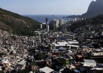 Recenseamento revela quais são as 20 maiores favelas do país; veja a lista