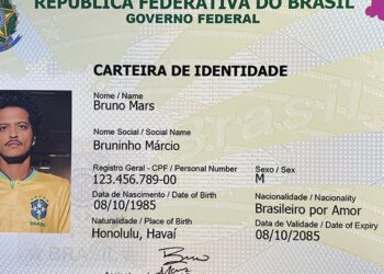 Bruno Mars ganha Carteira de Identidade Vernáculo gigante em show de BH