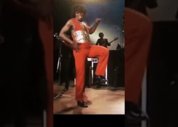 James Brown does the #dance! #jamesbrown #funk #soul #dancing #funky #funkysoul #funk2022 #funkmusic