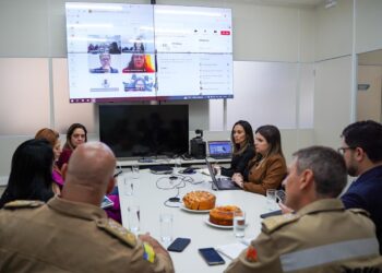 Gabinete de Crise encaminha mais de 800 pacientes a leitos de enfermaria e UTI