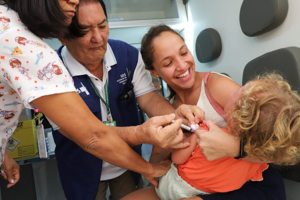 Toda a população goiana já pode se vacinar contra gripe – Portal Goiás