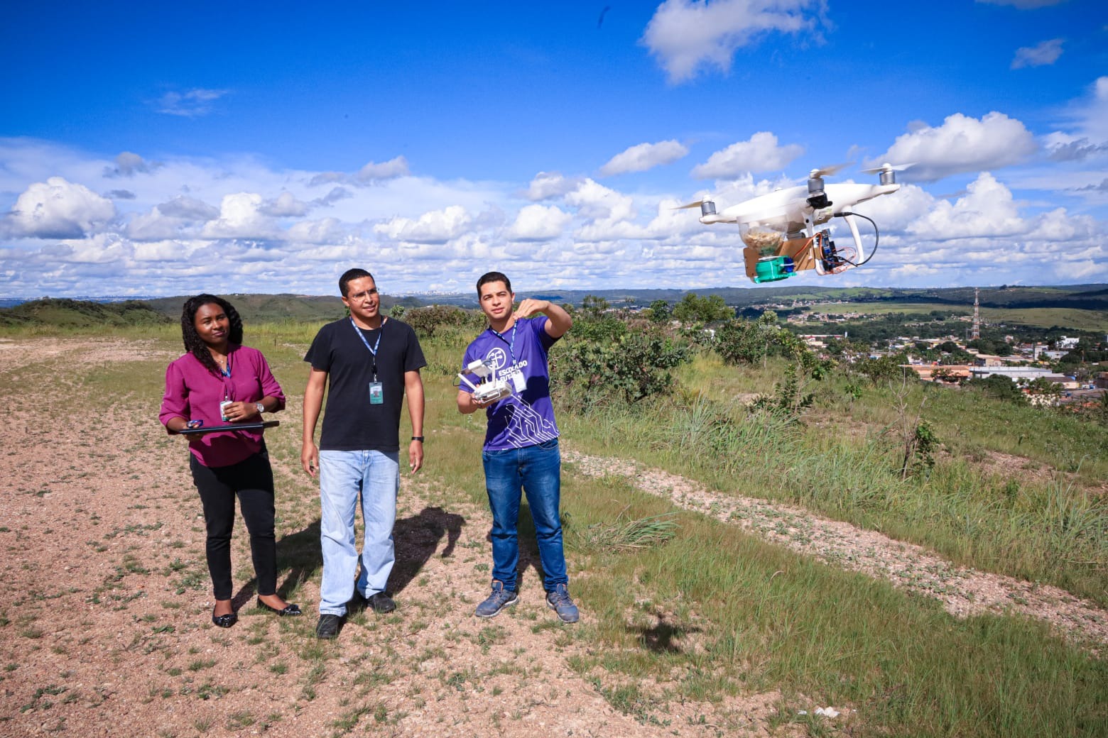 Escola do Futuro de Santo Antônio do Descoberto cria drone para auxiliar no reflorestamento do Cerrado – Portal Goiás