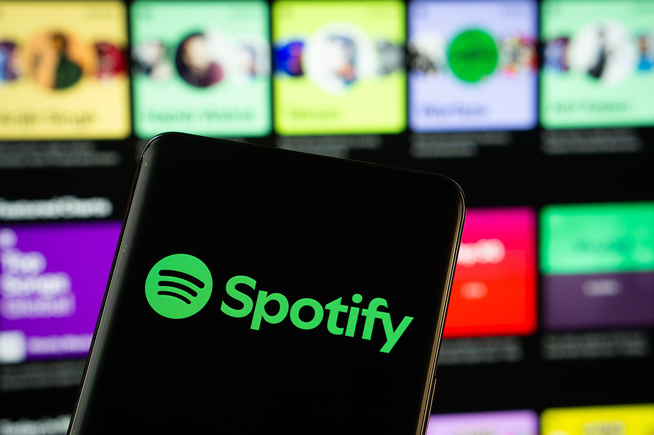 Como o Spotify paga os artistas e compositores?