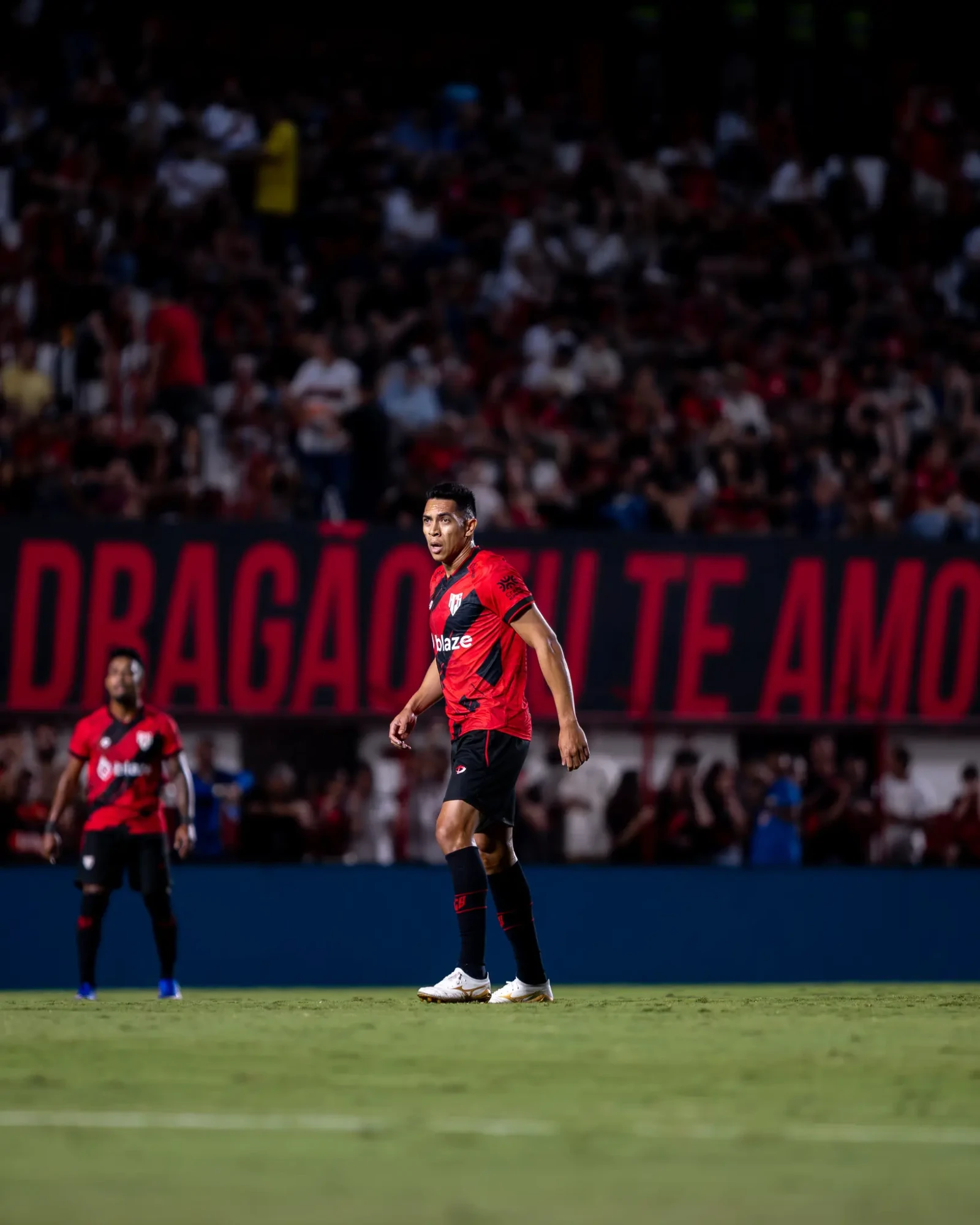 Atlético-GO dobra preço dos ingressos no dia do clássico contra o Vila Nova