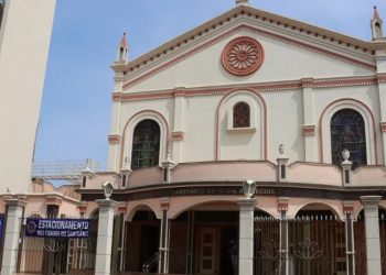 Santuário na Vila Nova atrai multidão de fiéis em Londrina