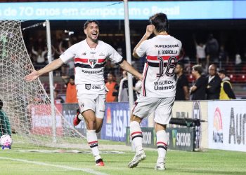 Lucas Moura volta Calleri marca 2 e São Paulo bate Vitória – 10/10/2026 – Esporte