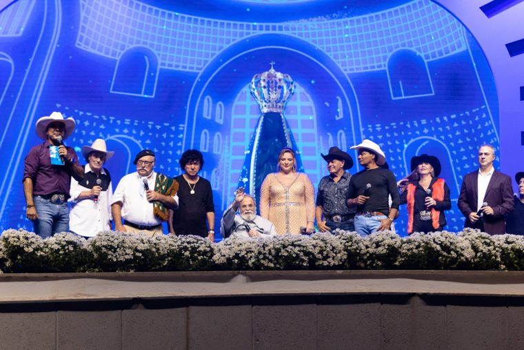 Canções de Ouro relembra show com Padre Antonio Maria e famosos do sertanejo – PortalR3