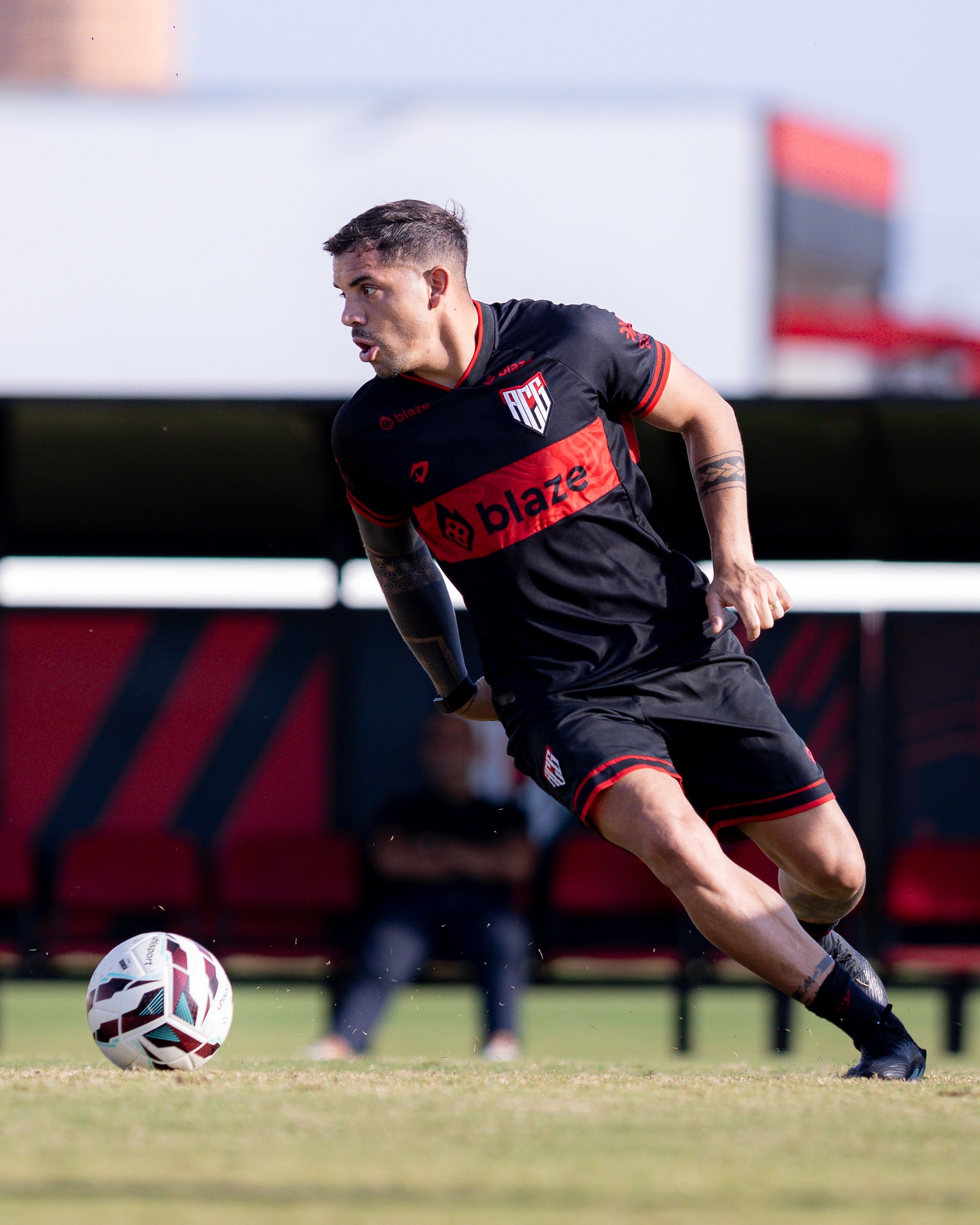 Terans volta ao Atlético-GO para reta final da Série B