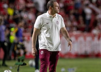 Falta de eficácia pesou na derrota, avalia Pivetti