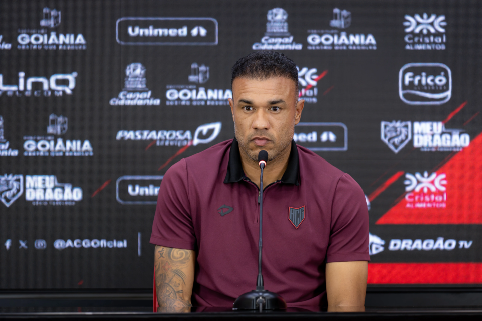 Roger Silva pede confiança da torcida do Atlético