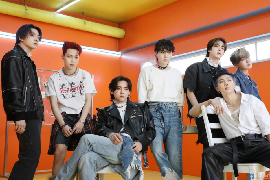 BTS ultrapassa 5 bilhões de reproduções no Spotify com ARIRANG e lidera ranking de 2026