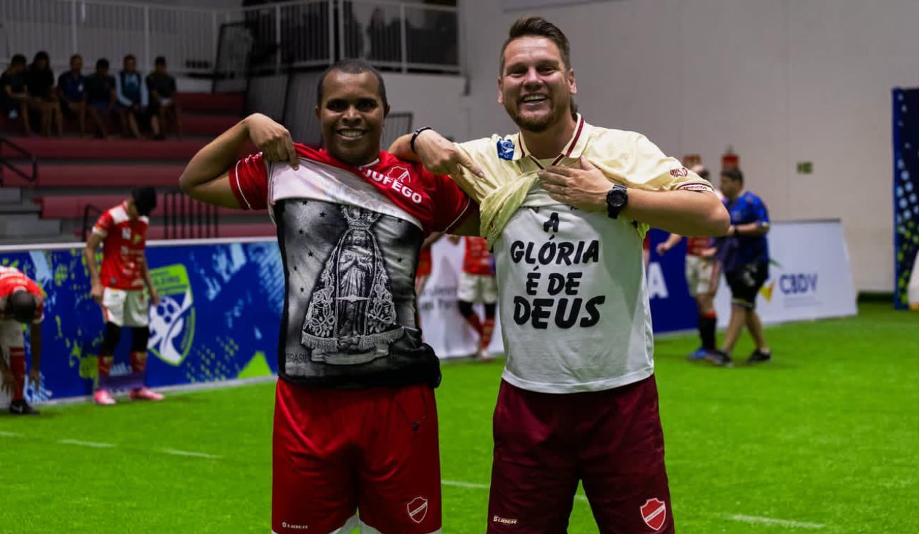 Feirenses fazem história no futebol de cegos