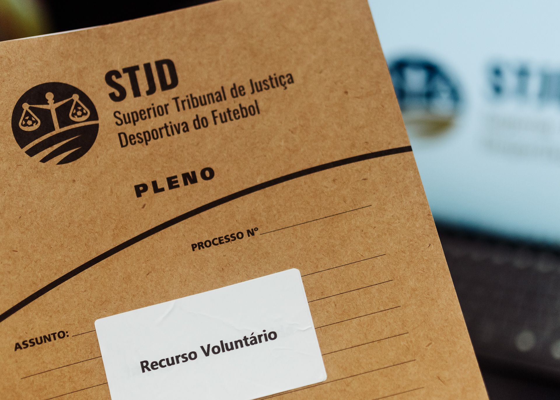 Relator indefere pedido de efeito suspensivo a zagueiro do Goiás