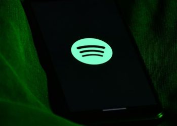 Spotify anuncia chegada de audiolivros no Brasil; entenda