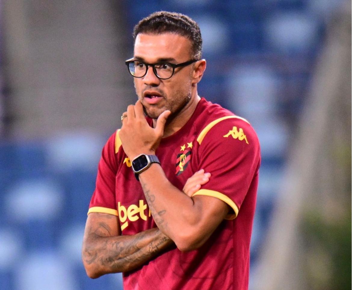 Atlético-GO caindo de produção na reta final