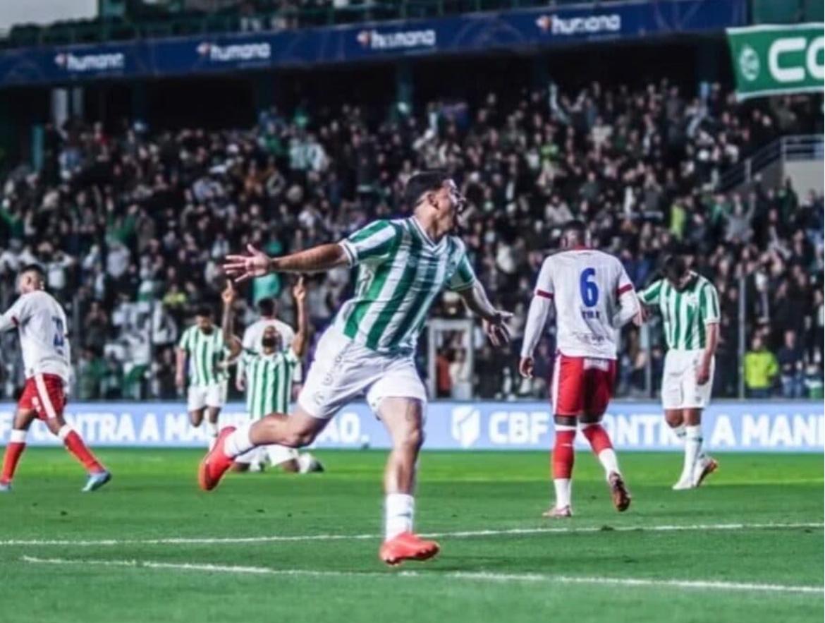 Vitória do Juventude tira o Vila Nova do G2