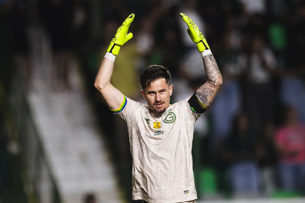 O que o Goiás precisa para chegar aos playoffs da Série B?