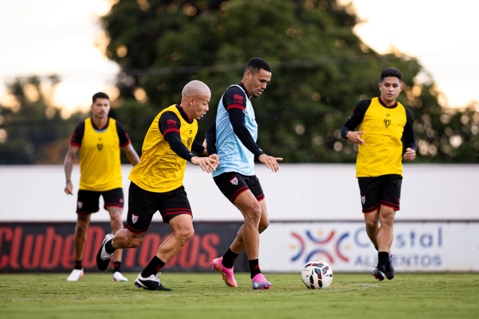 Atlético tem mudança na defesa e no meio para pegar o Fortaleza