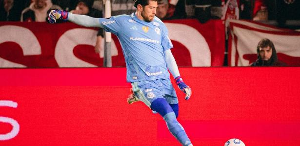 Após sustos no Fla, Rossi vive momento de estabilidade em meio a decisões