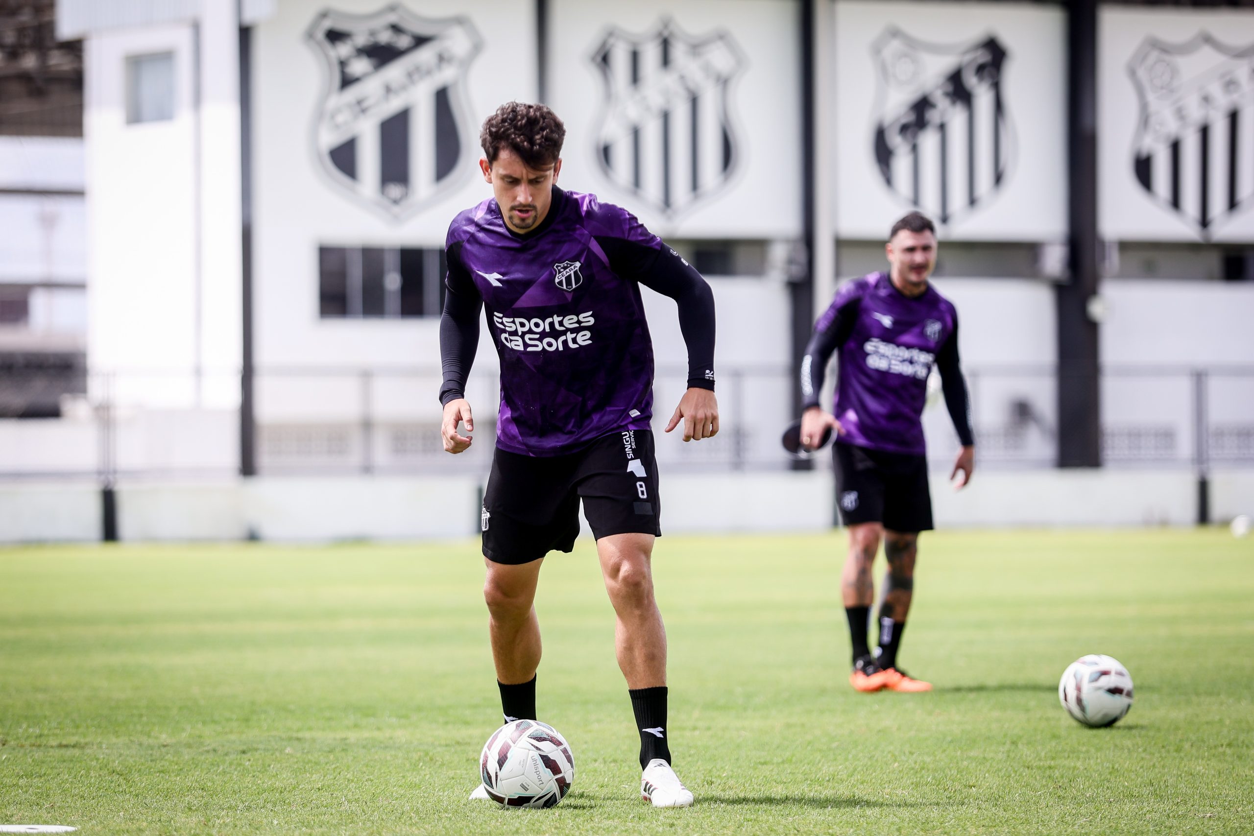 Ceará liga alerta para desfalques na reta final da Série B