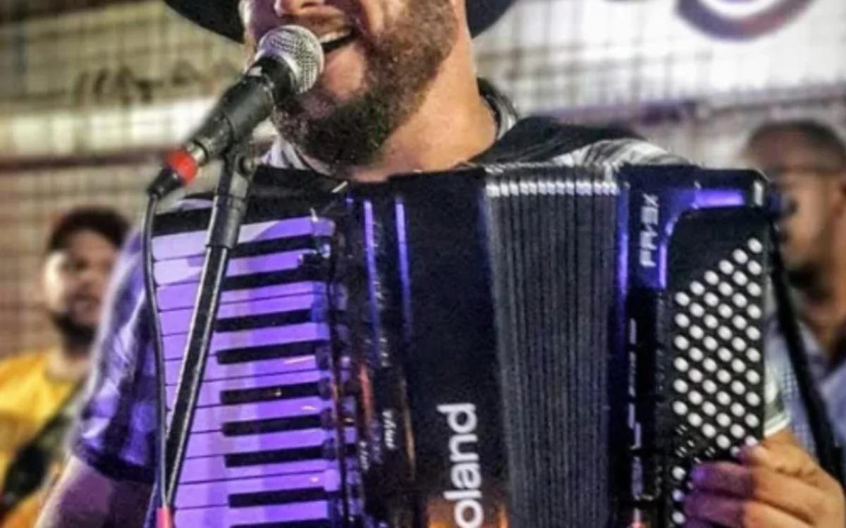 Cantor sertanejo morre aos 38 anos após sofrer infarto dentro de casa – Famosos